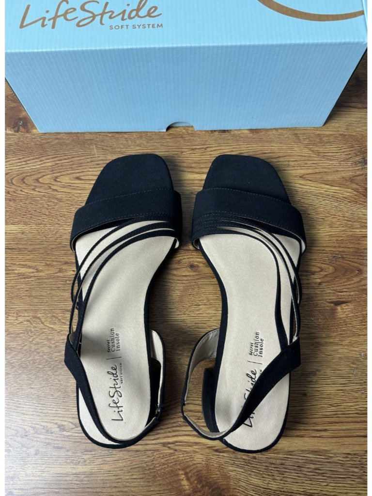 Lifestride Joy 2 Slingback Sandal Women's Size 8.5 W Black Cushion Strappy — image 6 of 8